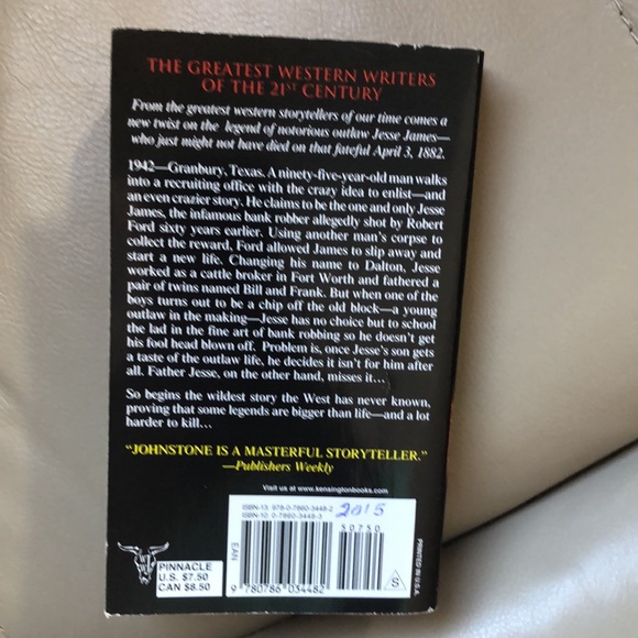 4 Johnstone western paperback books - Picture 4 of 14